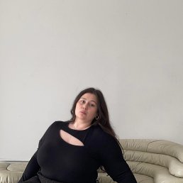 Dinara, 41, 