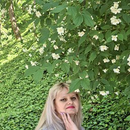 Galinka, 50, 