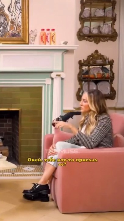 Сара Джессика Паркер не в курсе, что такое лабубу, и сама бы такую игрушку на сумку не повесила. Что ...