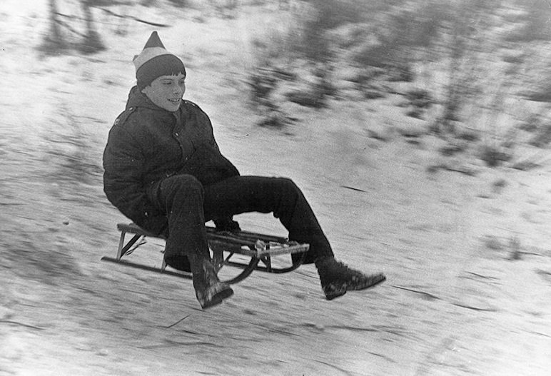 Санки времен СССР детские. Санки времен СССР Динамо спортивные. Детские сварные санки времён СССР.