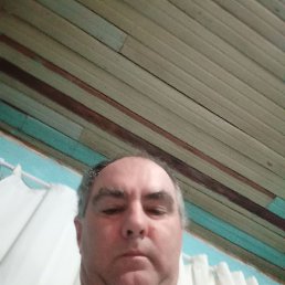 Edson, 45, 