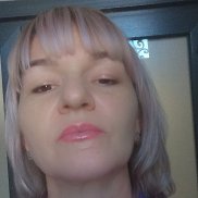 Ilona, 49 ���, �����������