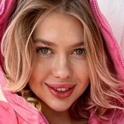 Соня, 28 лет, Алматы Соня, 28 лет, Алматы