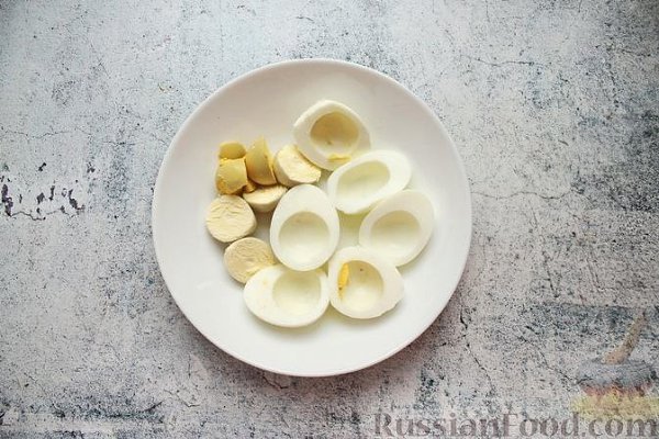 Фаршированные яйца