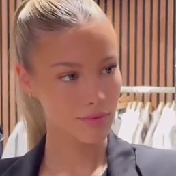 Milaya, �������, 23 ����