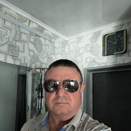 , 59 , 