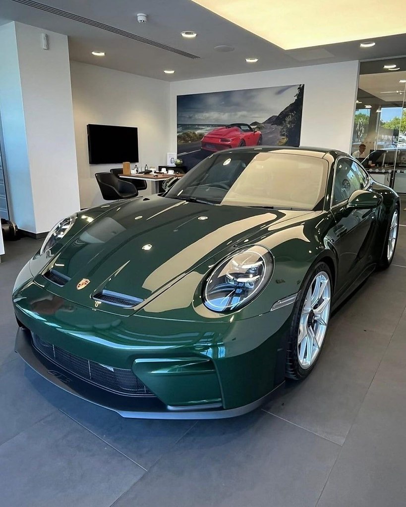 92-������ ������� �� �������� ������������� 70 ��� ����� �������� Porsche 911 GT3.������ ���������� ... - 2