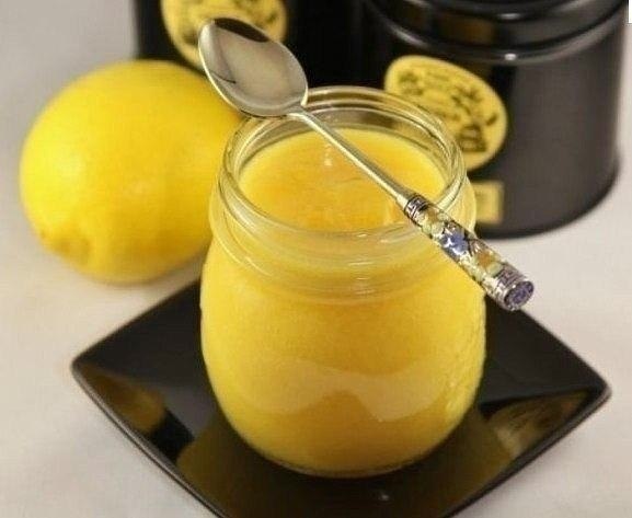 Лимонный крем. Ароматный и вкусный десерт. Ингредиенты: Лимон — 4 шт. Яйцо (желток) — 6 шт. Сахар — ...