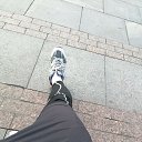  , , 37  -  4  2025