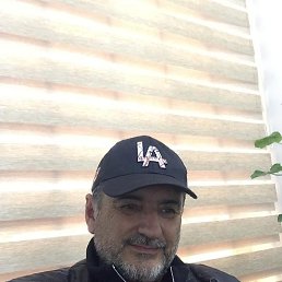 Tony, �������, 56 ���