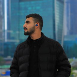 Ali, 25 , 