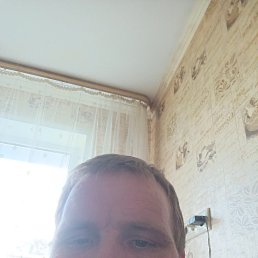 +7 910 517-35-22 , 39, 