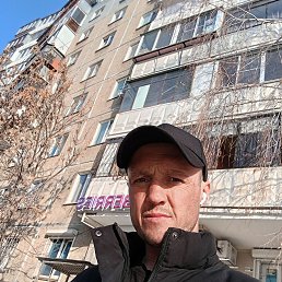 Viktor, 37 ���, ����