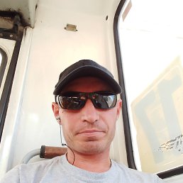  , , 32  -  28  2025