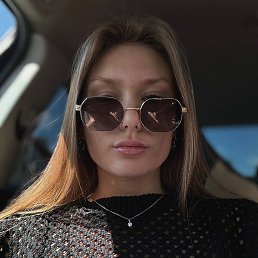 Ella, , 26 