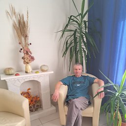 Andrei, 49, 