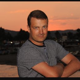 Roman, 38, 