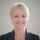  Ne Znakomlyus,  -  30  2025