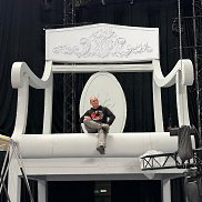 �������, 43 ����, ������