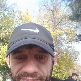 Karen Avakov, 29, 