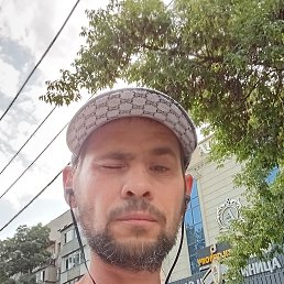 M, 40, 