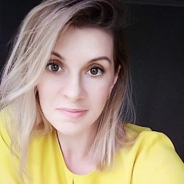 Yuliia, 49, 