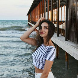 Anna, 29, 