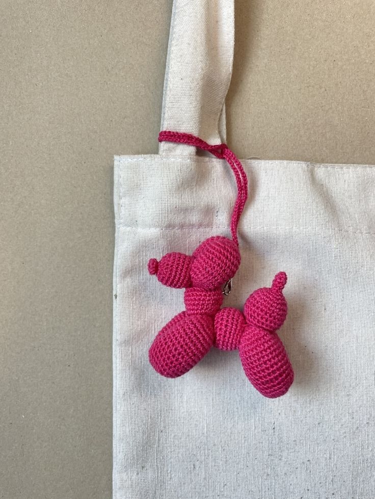 Мягкие интерьерные фигуры в виде собак из трикотажа — пример того, как даже простая форма может ... - 3