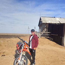 ����, ���������, 33 ����