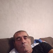 ������, 52 ����, ������-��-����