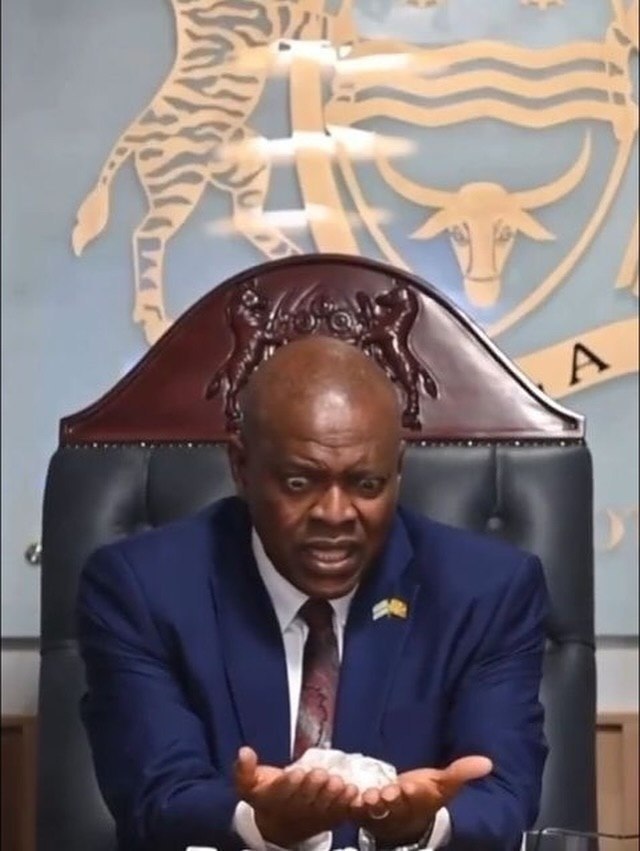 ������ � ���� �� �������� �����, �����-���� ��������� � �������, ��� ��������� � ��������. ��������� ... - 2