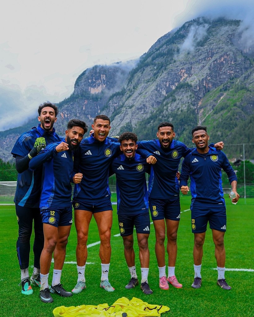 Дэнни Симпсон объяснил, почему Криштиану Роналду лучше Лионеля Месси. «Лучшее в Роналду – это то, ...