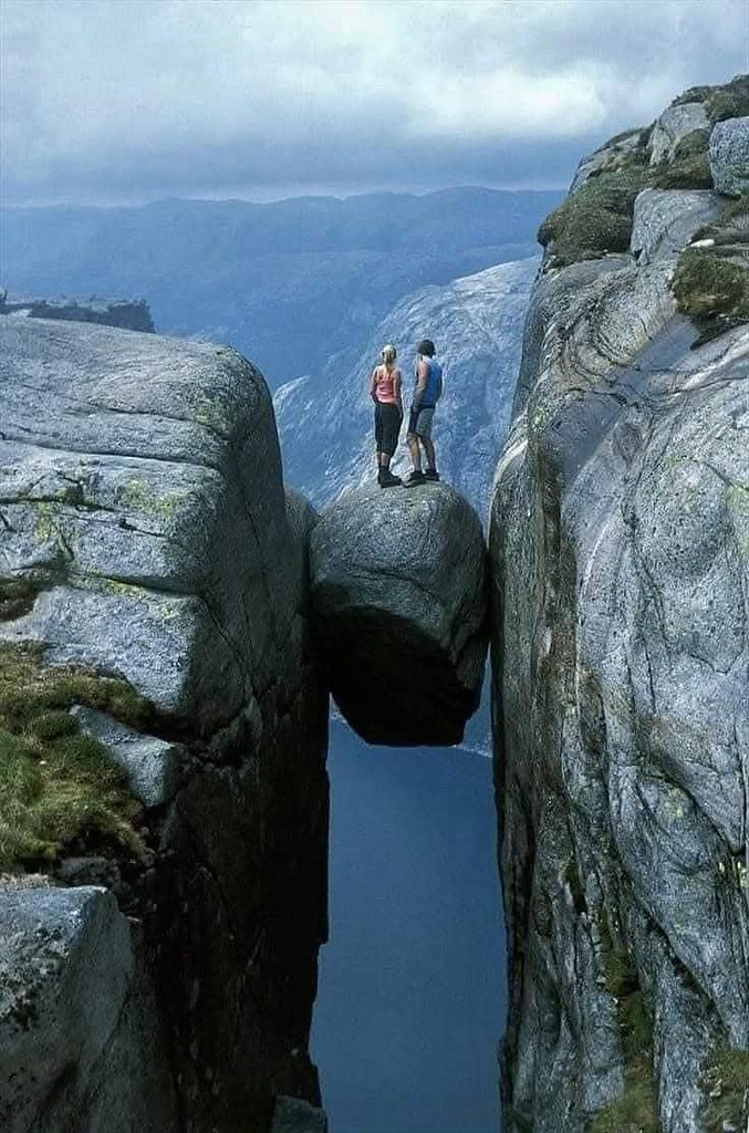 :)  (. Kjeragbolten)      ( ,  , ...