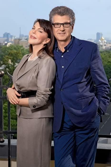 :)   ,       ,   ...