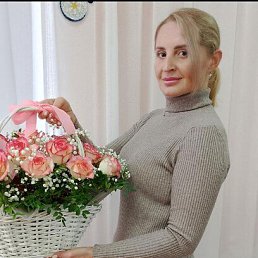Olga, 40, 