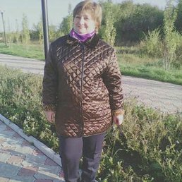 Olga, 62, 