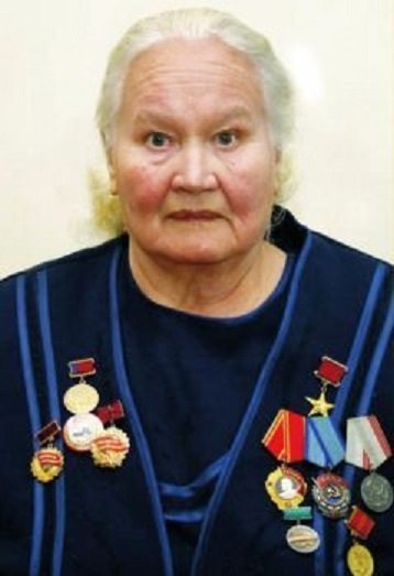 Живетьева Любовь Петровна, (10 июня 1941 - 20 мая 2014) - Герой Социалистического Труда, зоотехник ...