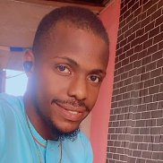 Valentine, 41 ���, �����������