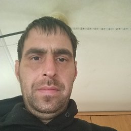 Evgeniy Russu, 39, 
