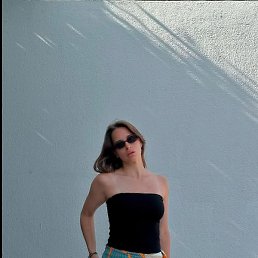 Sofiya, , 27 
