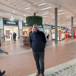 Nicolae, 54, 