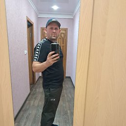 Sergei, 37, 