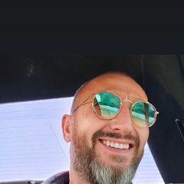 Toko, 45, 