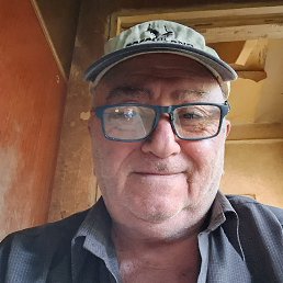 Temuri, 66, 