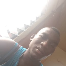 Freddie, 24, 