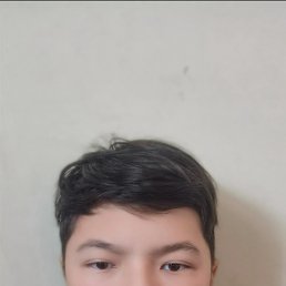 Bekzod, 19, 