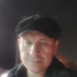 Aleksej, , 42 
