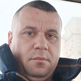 �. S., ������, 39 ���