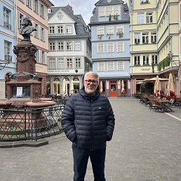 Darren, 57, 