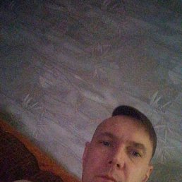 Dmitrij, , 44 